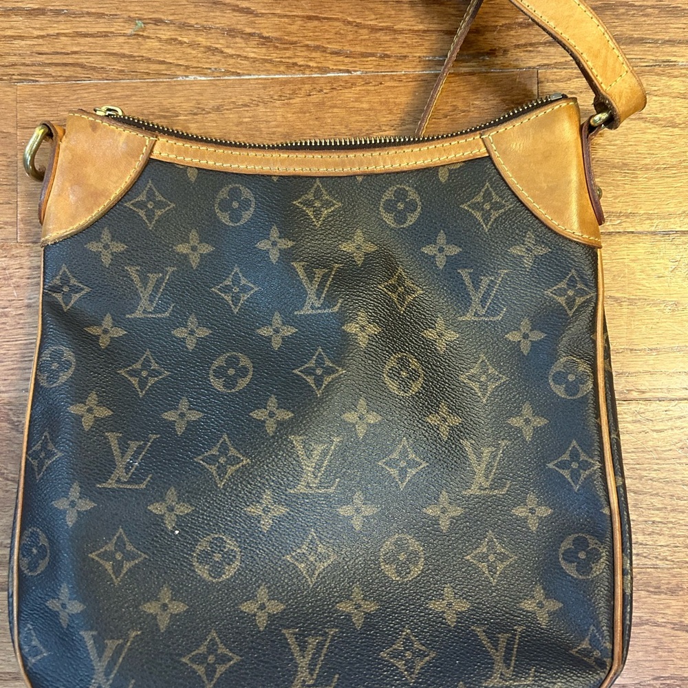 Louis Vuitton Monogram Crossbody Bag in Brown and Tan Leather Trim - Picture 1 of 11